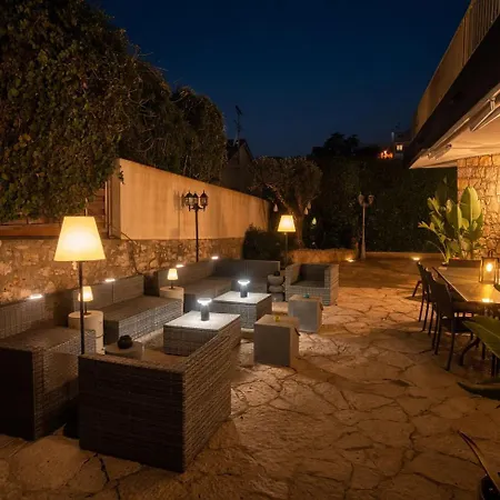 Frgk Coteau Luxury Private 4 Bedrooms Pool Garden Parking